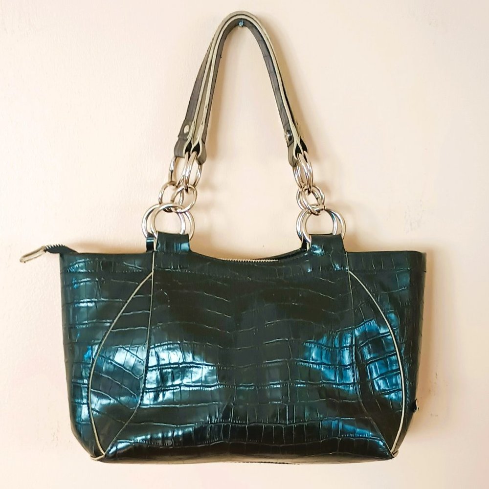 Daisy Fuentes Black Alligator Purse. Women's Faux Leather Hand Bag